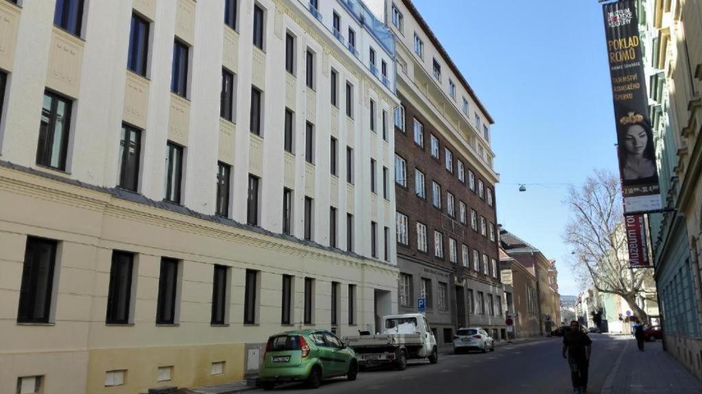 Apartments Near The Center With Privat Parking 브르노 외부 사진